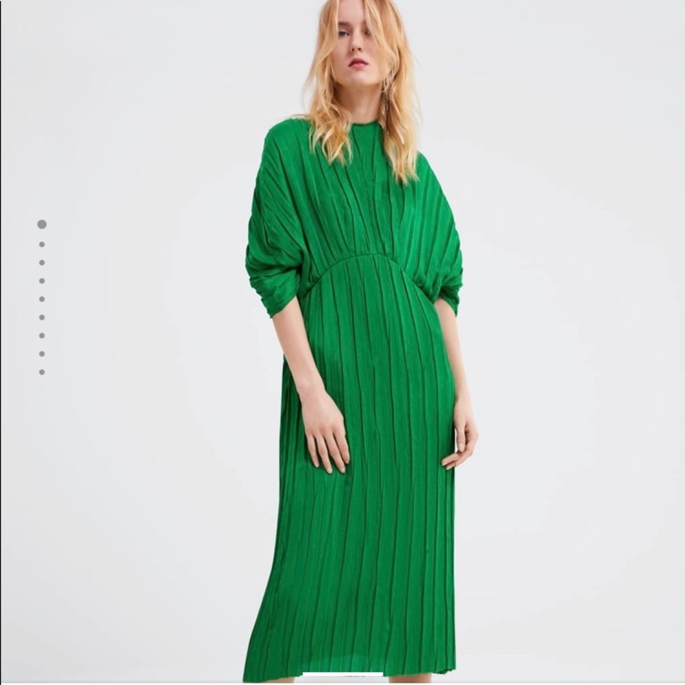 Zara Green Pleated Dress - Medium